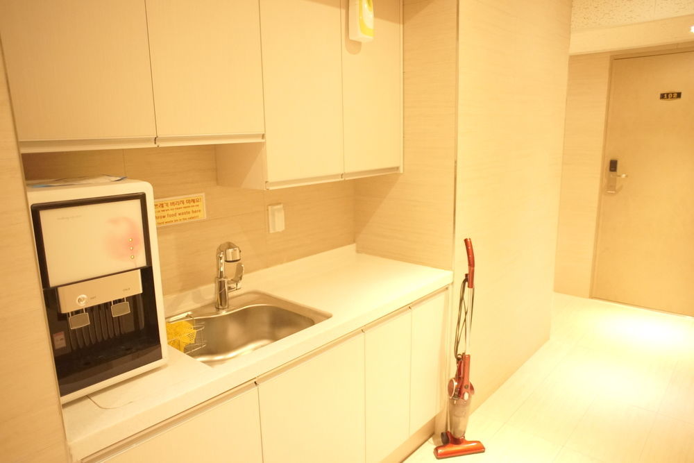 Polaris Guesthouse Garosugil Сеул Экстерьер фото
